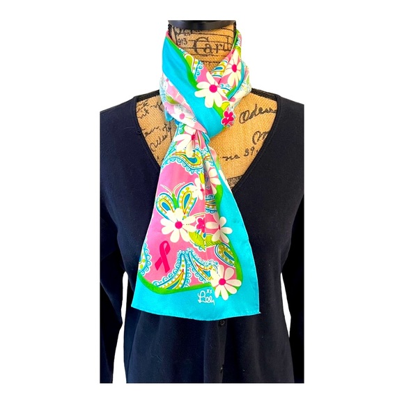 LILLY PULITZER VINTAGE Daisy print with turquoise border 13x28” - Picture 7 of 12